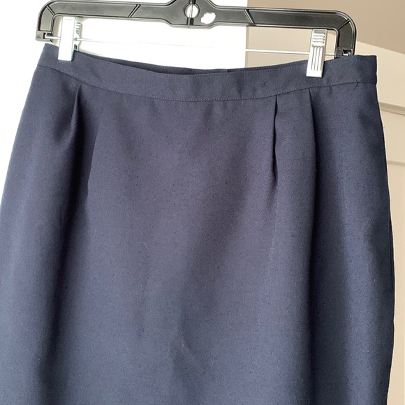 Jones New York Pencil skirt size 12 - Picture 2 of 8